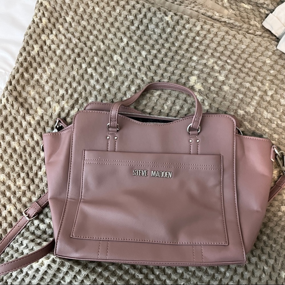 Never been worn Steve Madden bag